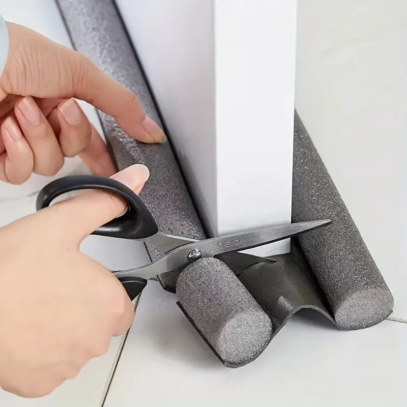 🔥 Bandă Etanșare Ușă Anti-Curent și Anti-Insecte – Izolare Termică, Montaj Rapid Fără Găurire